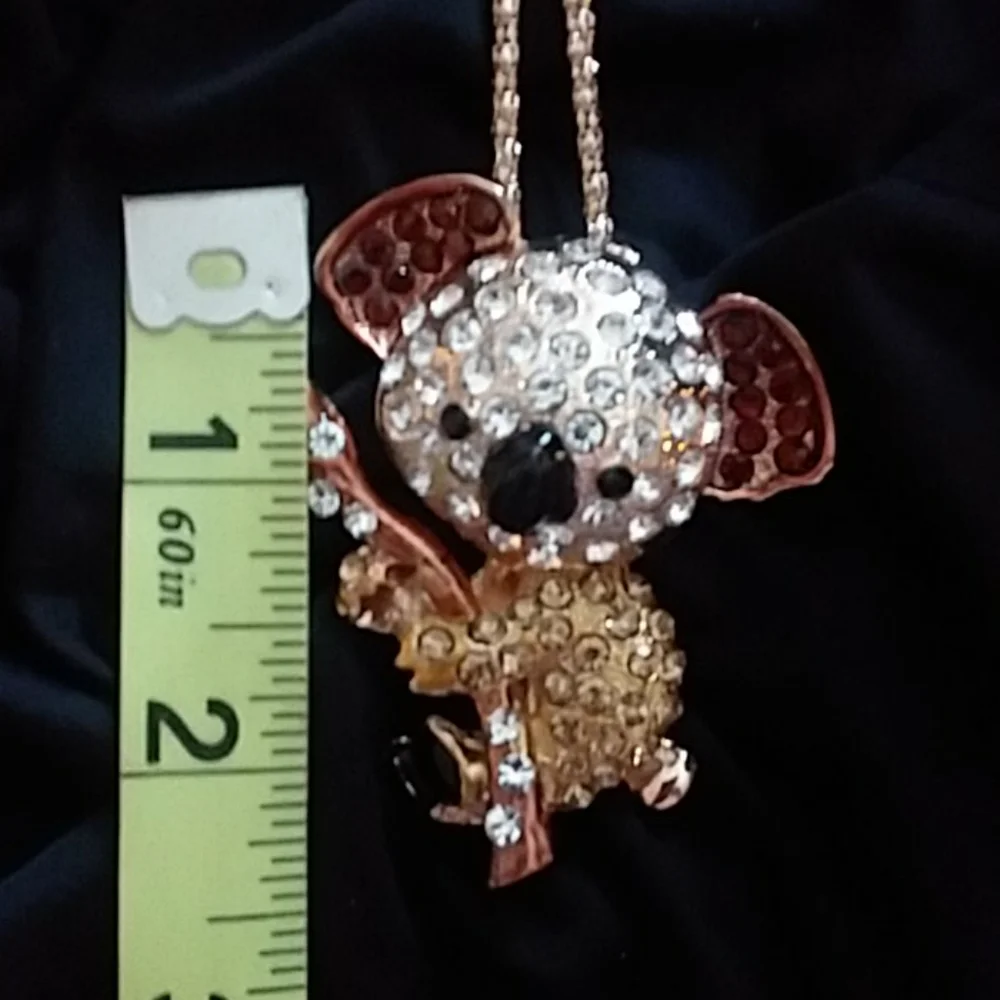 Beautiful! Crystal Koala Charm w/Free Chain💞🐨💞